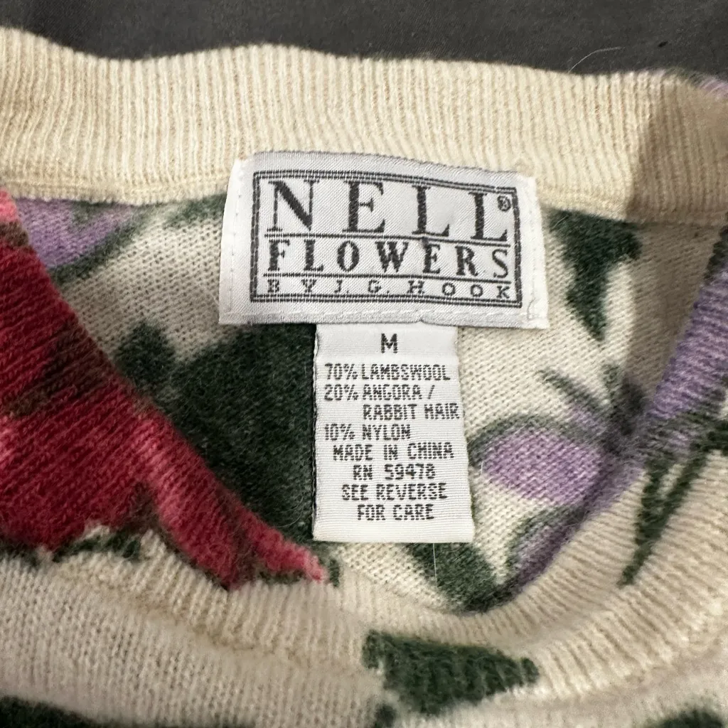 Vintage Nell Flowers by J.G. Hook Wool/ Angora Sz: M floral Pullover sweater. Pink Size M - Image 6