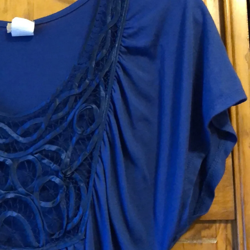 Daytrip Royal Blue Flutter Sleeve Shirt Small - Image 3