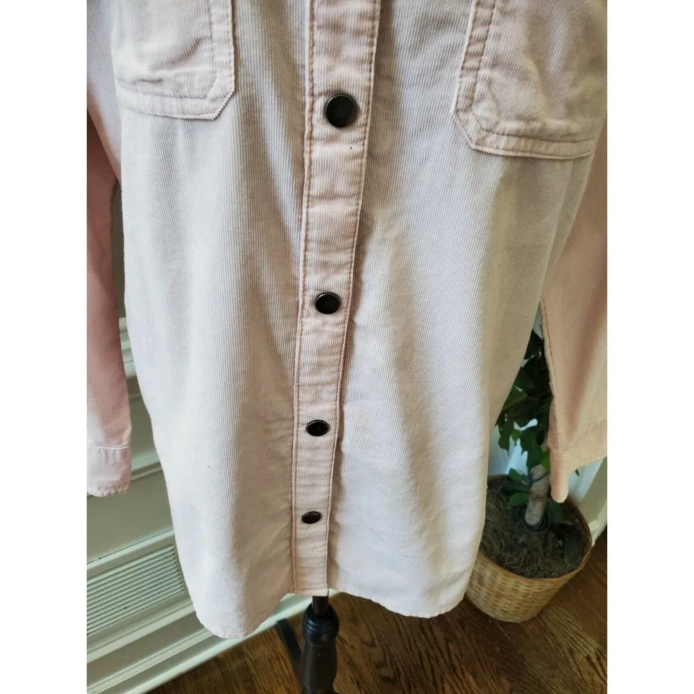 Old Navy Women's Solid Pink Polyester Collared Button Down Casual Shirt Size XL - Image 3