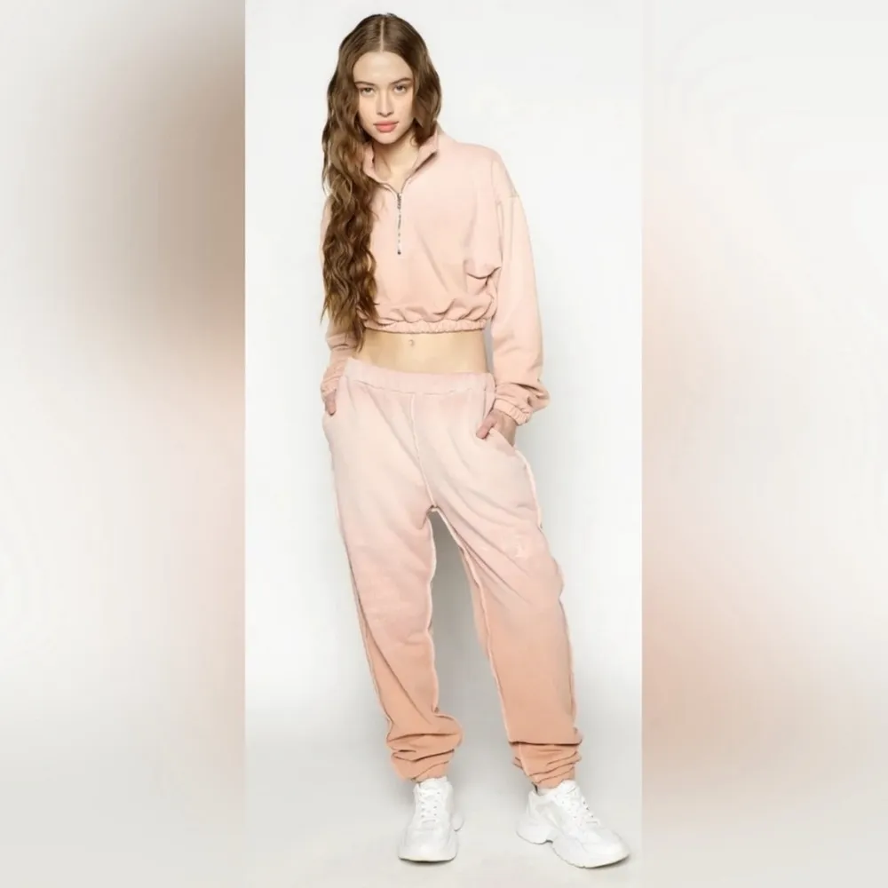 Boys Lie X Ariel Caught Blushing Ombré Sweatpants Pink Angel Wings Large Lounge - Image 3