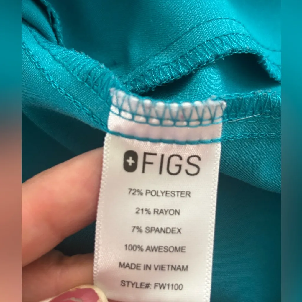 Figs Teal V-Neck Short Sleeve Top - Image 8