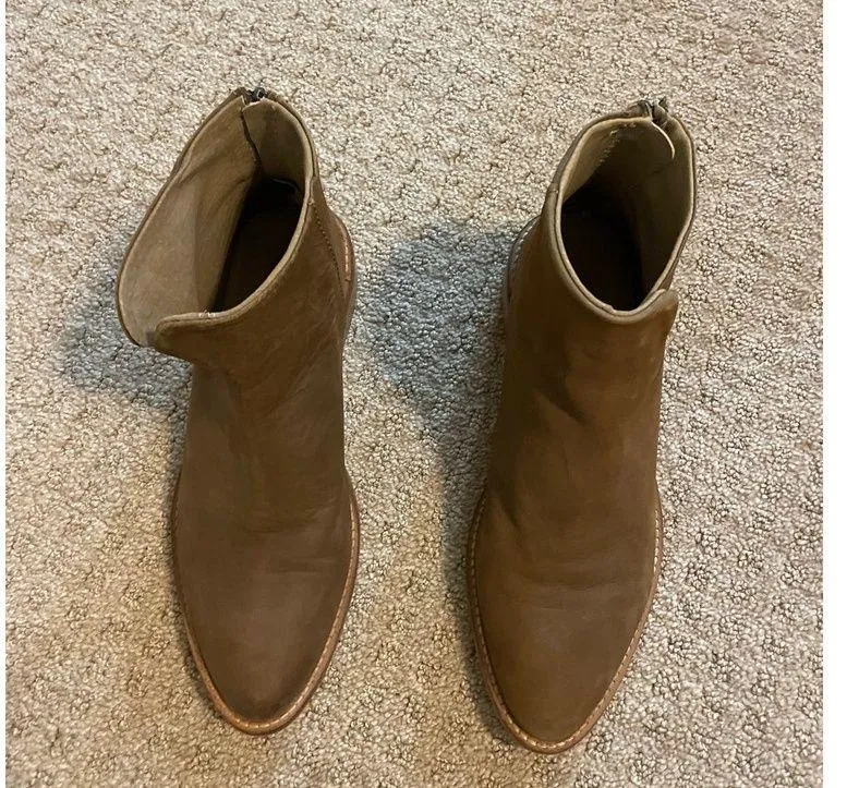 Free People Brown Leather Chelsea Ankle Booties 38 - Image 4