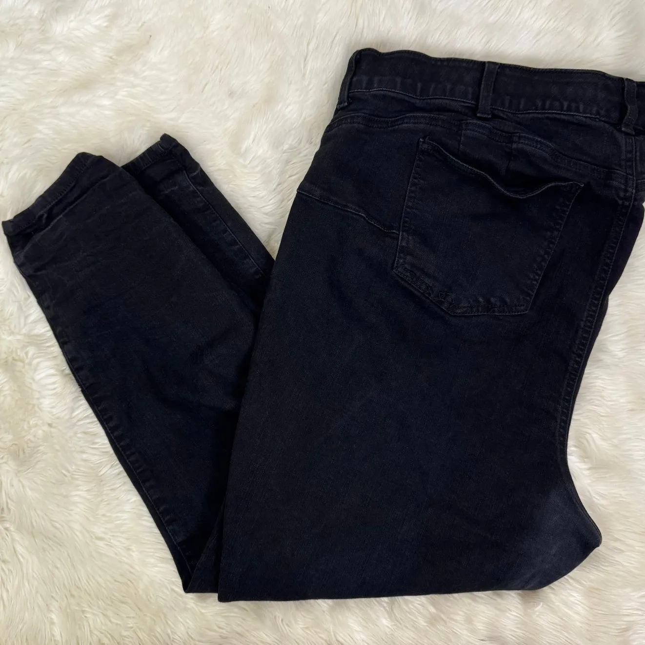 Torrid Bombshell Premium Stretch Black Skinny Jean Size 26‎ - Image 9
