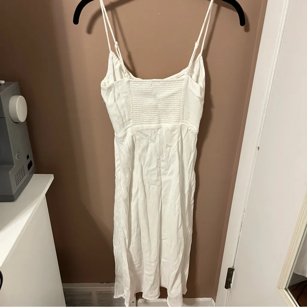 Wilfred Aritzia  Ivory Bellow Midi Dress - Image 4