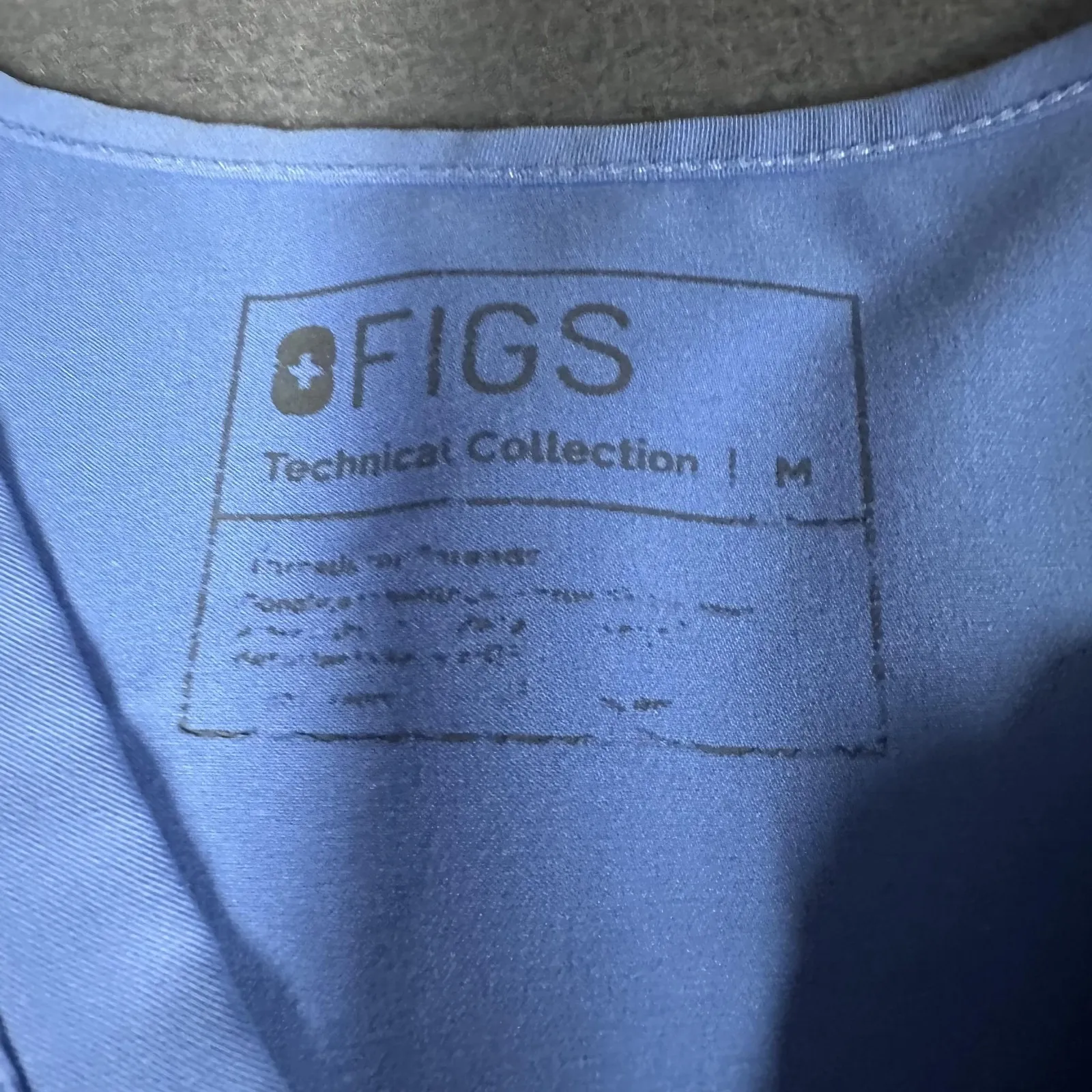 FIGS Technical Collection Scrub Set Womens Medium Ceil Blue V Neck Top Pants - Image 5