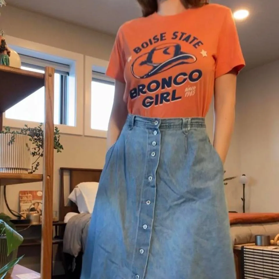 Authentic orange Boise State Bronco Girl short sleeve t - Image 2