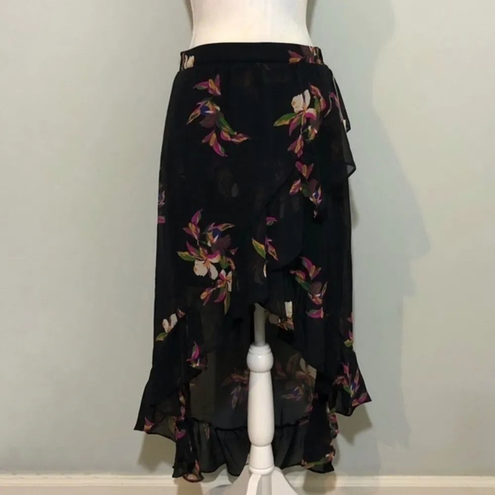NWT  Black Asymmetrical Ruffle Midi Skirt - Image 2