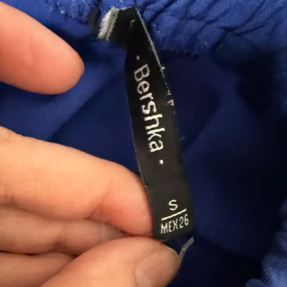 Bershka blue baggy pants pleated tapered leg cuffed hem pullon Small - Image 6