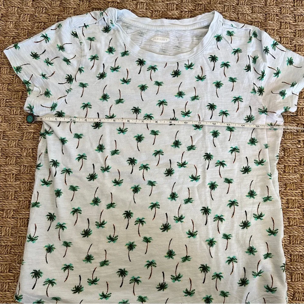 Women's Palm Tree Print Top old navy XS - Image 6