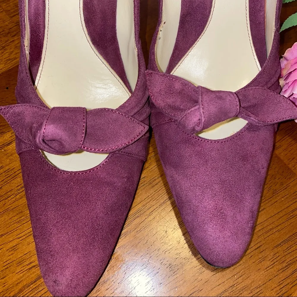 Banana Republic Purple suede shoes. Size 7.5 - Image 3