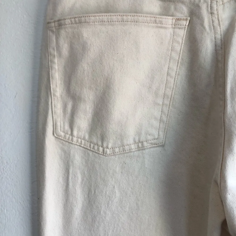 Everlane the original cheeky jean crop size 31 - Image 6