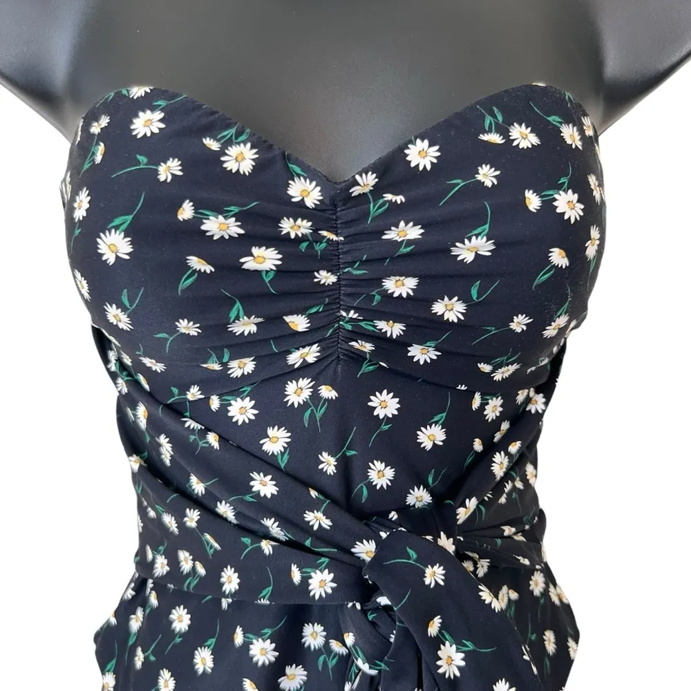 ONIA X WEWOREWHAT
Capri Daisy Print One Piece Swimsuit In Black - Image 3