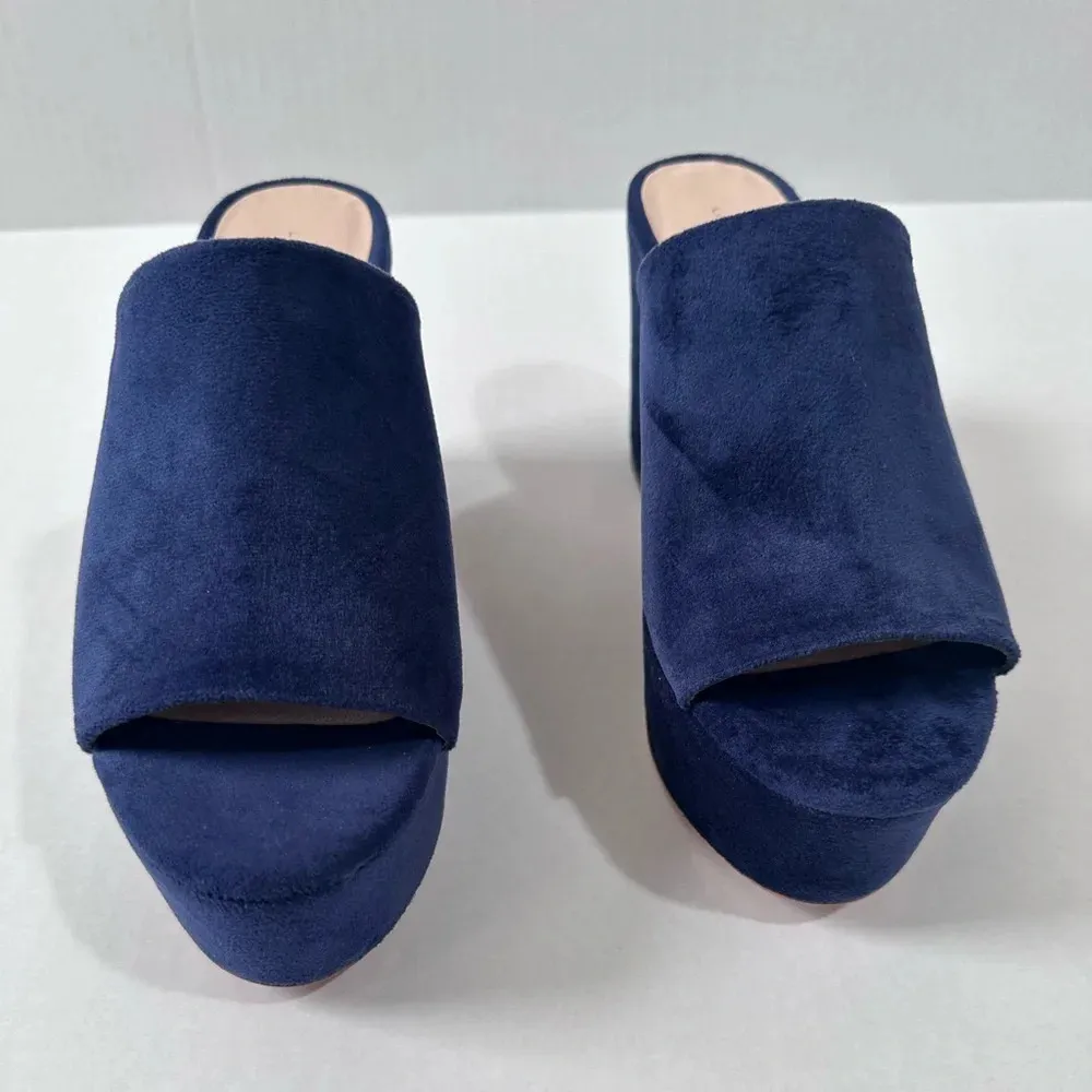 Loeffler Randall Amara blue velvet platform mules size 6.5 NEW - Image 4