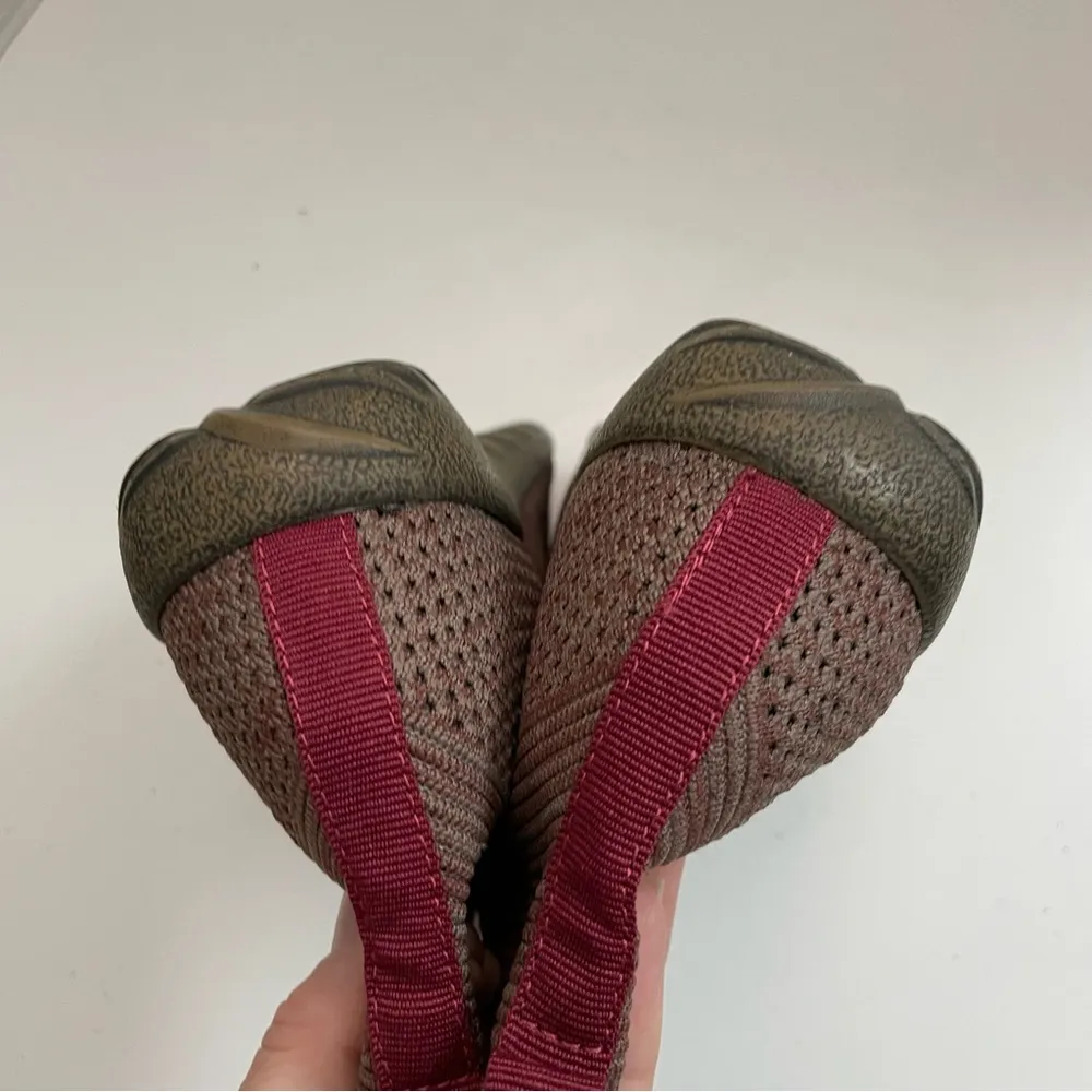 Naot Bootie Boot Sock Koretake Knit Vegan Comfort Stone Brown Melange Burgundy Red Size 10 - Image 12