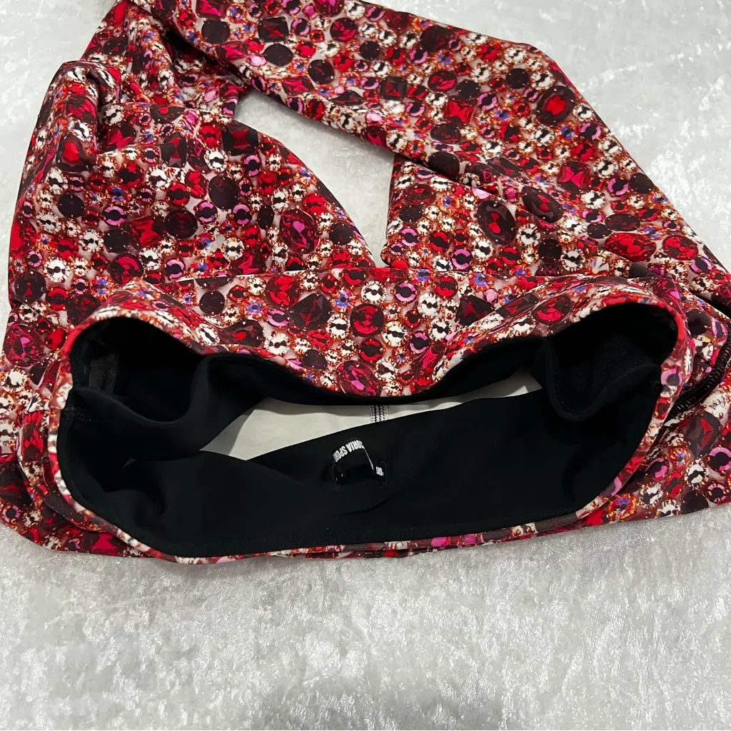 Victoria’s Secret Sport Tight Legging High Rise 7/8 Jewel Print Size Small Red - Image 7