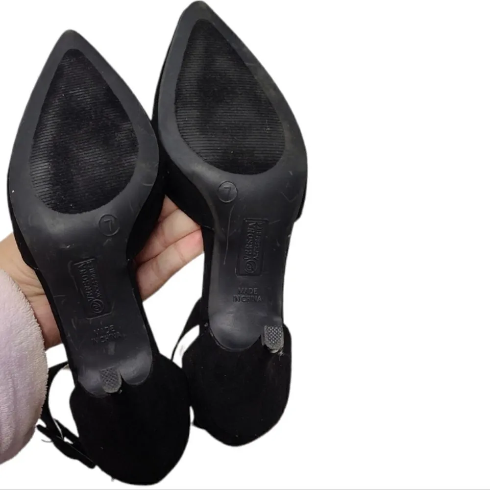 Versona Poited Toe Slingback Black Pumps Size 7 - Image 8