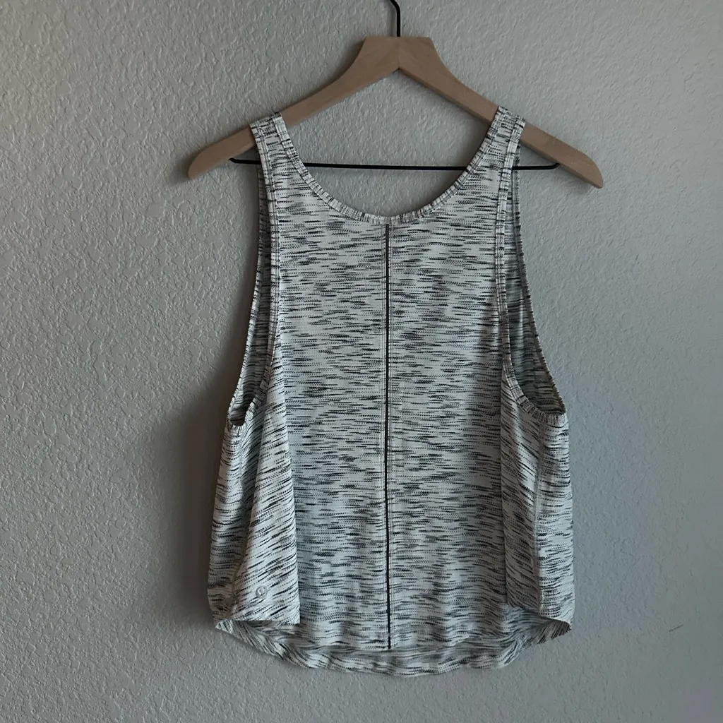 🤍Lululemon Rush Hour White and Gray Space Dye Tank Top - Image 5