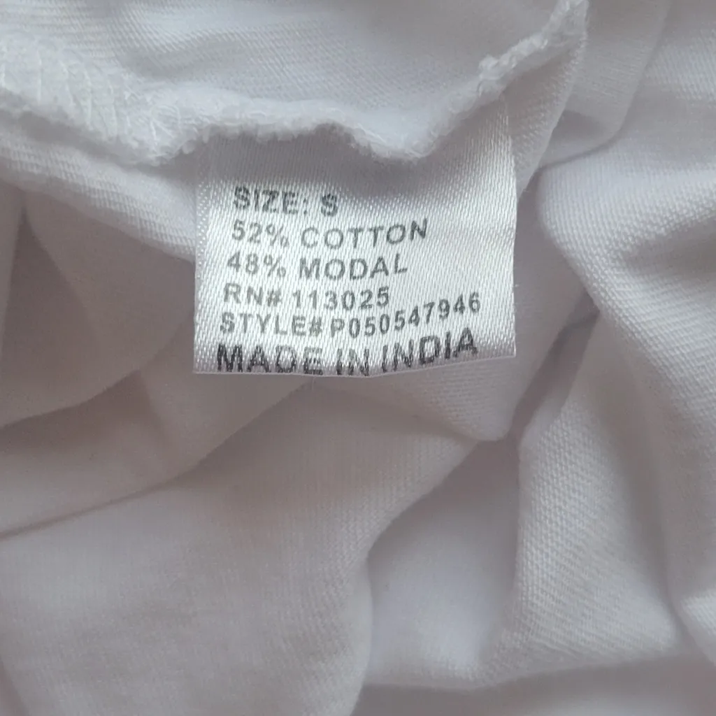 Sweet Soul Co White Short Sleeve Tee with Hearts - Image 5