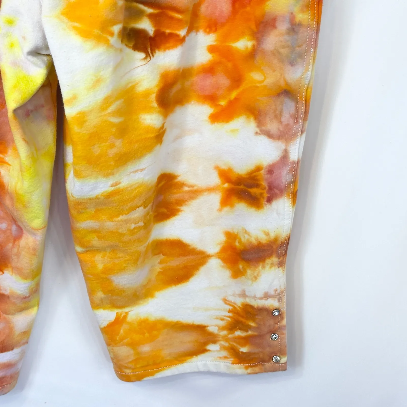 Dream Jeans Quacker Factory Large Capri Handmade Tie Dye Orange Rhinestone 286 - Image 13