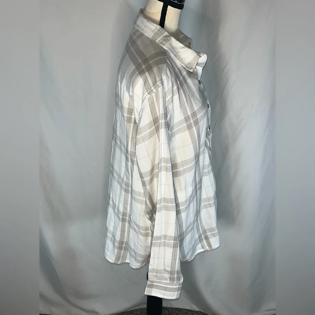 Jachs Girlfriend New York Plaid Button Down Women’s  Long Sleeve - Image 5