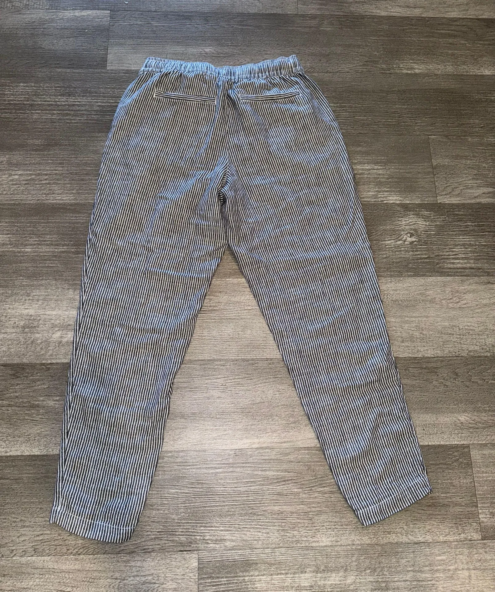 Blue and white striped trousers - Image 3