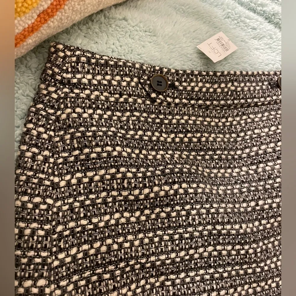 NWT Ann Taylor LOFT Tweed Pencil Skirt - Image 2