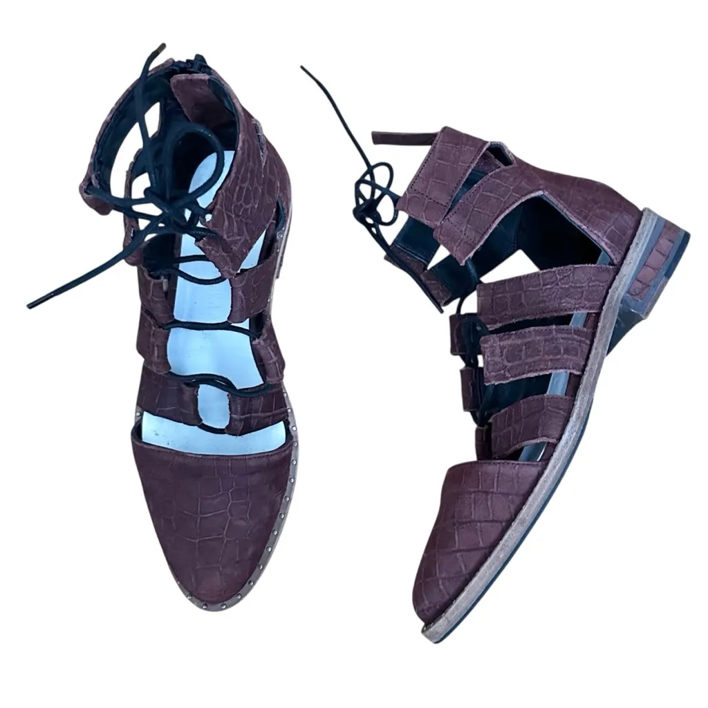 Freda Salvadore Cut - Image 7