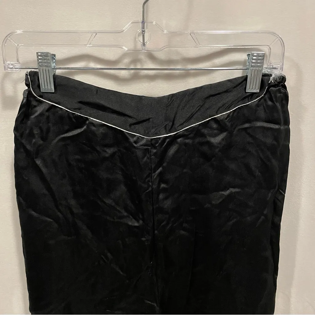 Vintage 40’s? Black silk embroidered pajamas top and pants wide leg pull on - Image 10