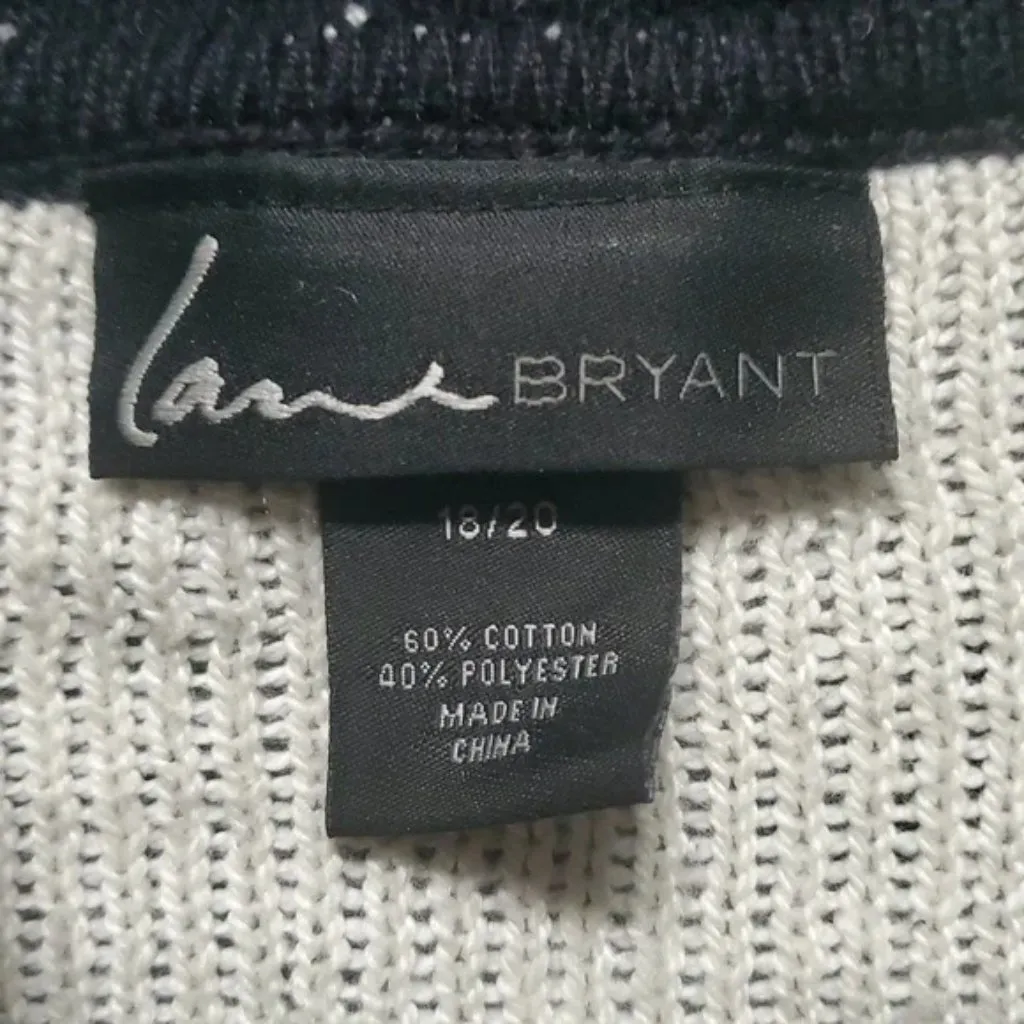 Lane Bryant Short Sleeve Cowl Neck Sweater Size 18/20  | Cowl Neck Tunic Sweater - Image 5