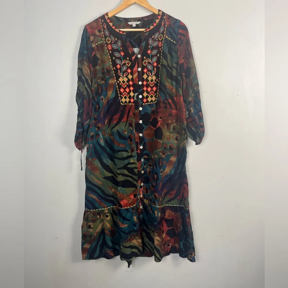 John Mark Woven Animal/Leaf Print Embroidered VNeck 3/4 Sleeve Button Front Midi - Image 2