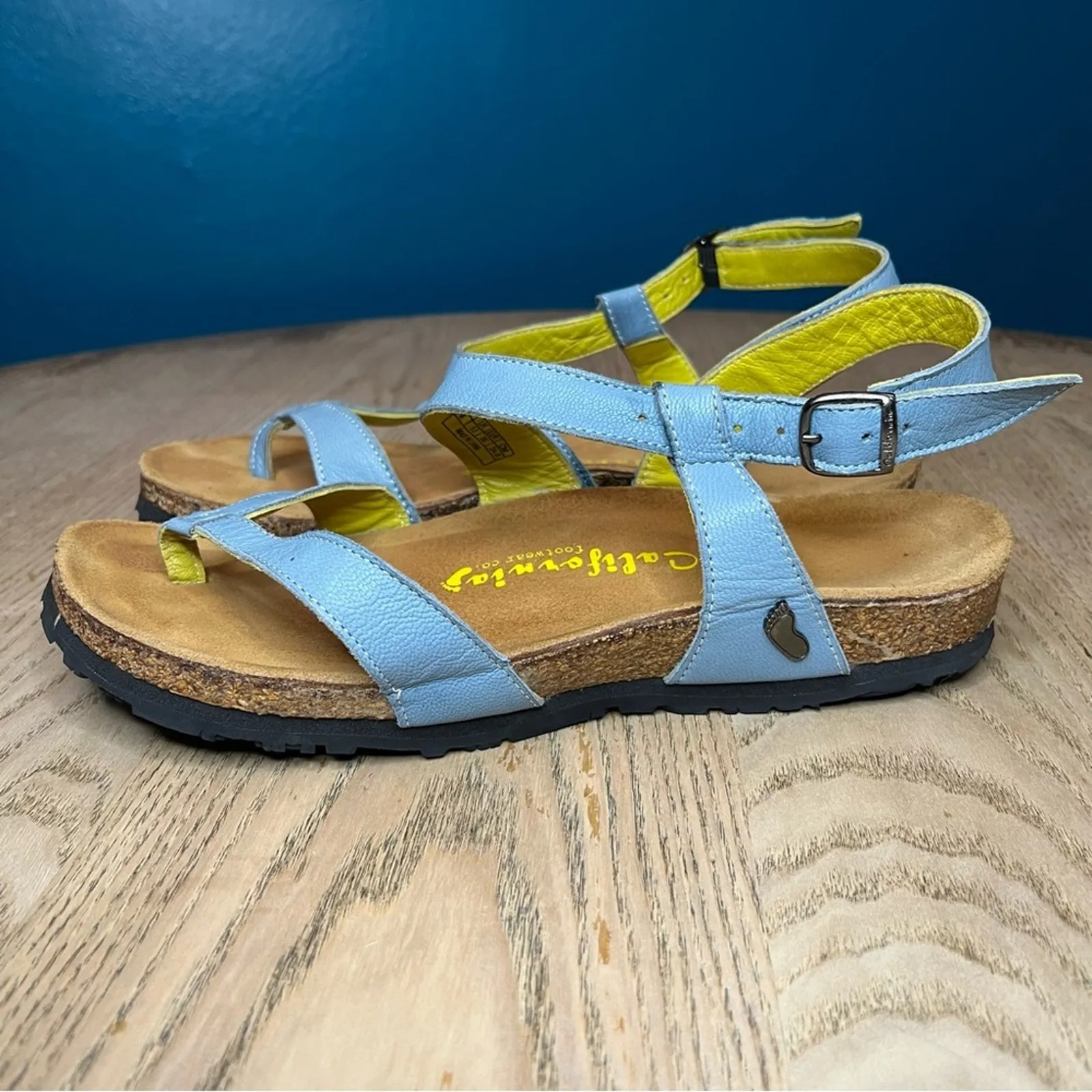 California Footwear Soft Footbed Strappy Sandals Blue Green Size 8 - Image 6