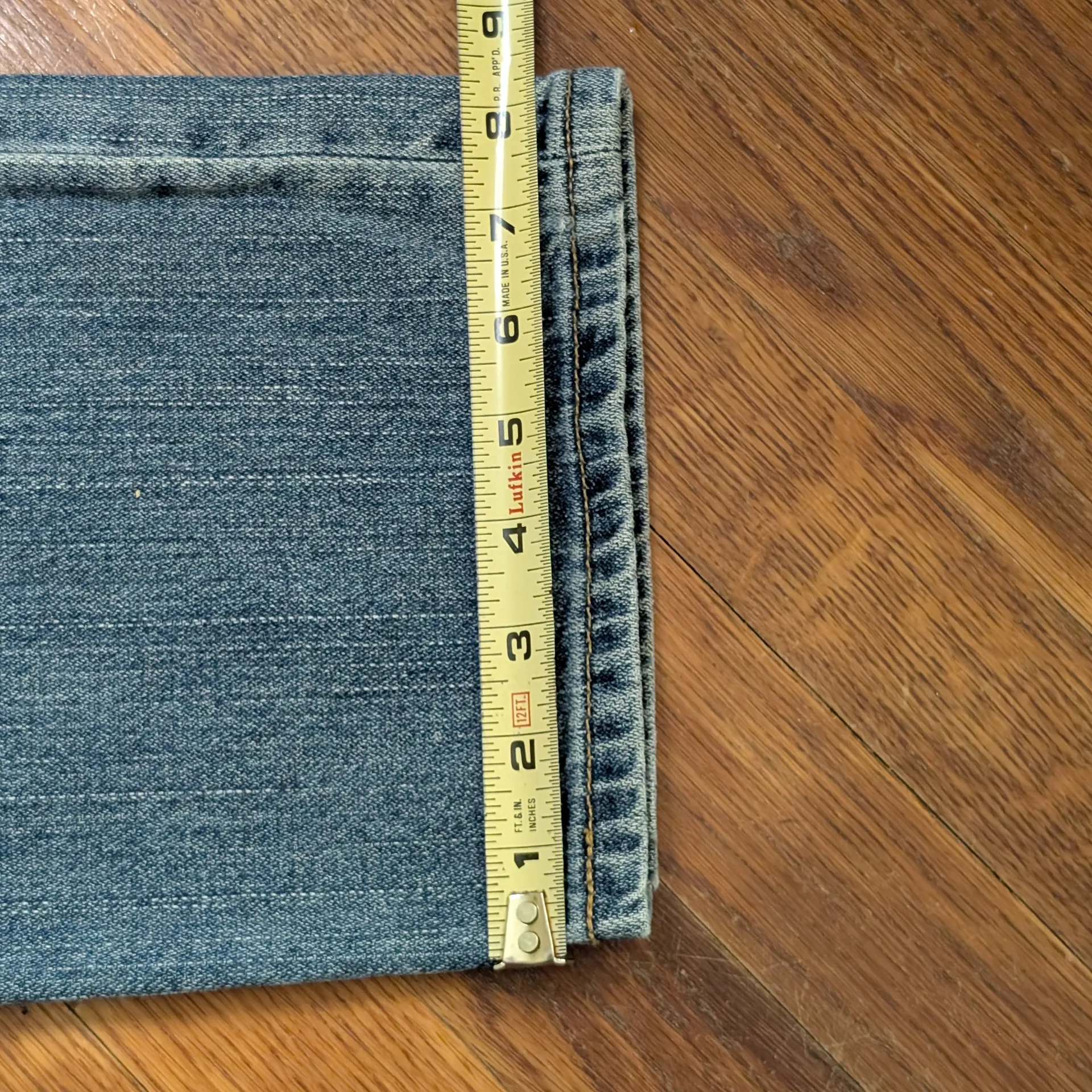 Levi's Women's 505 Medium Washed Jeans Size 16 Y2K Era - Image 9