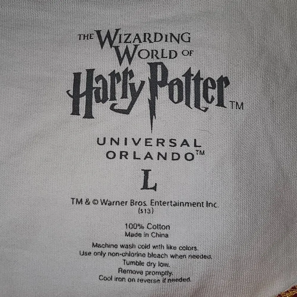 NWT Womens Wizarding World Of Harry Potter Universal Orlando Tshirt‎ Large - Image 4