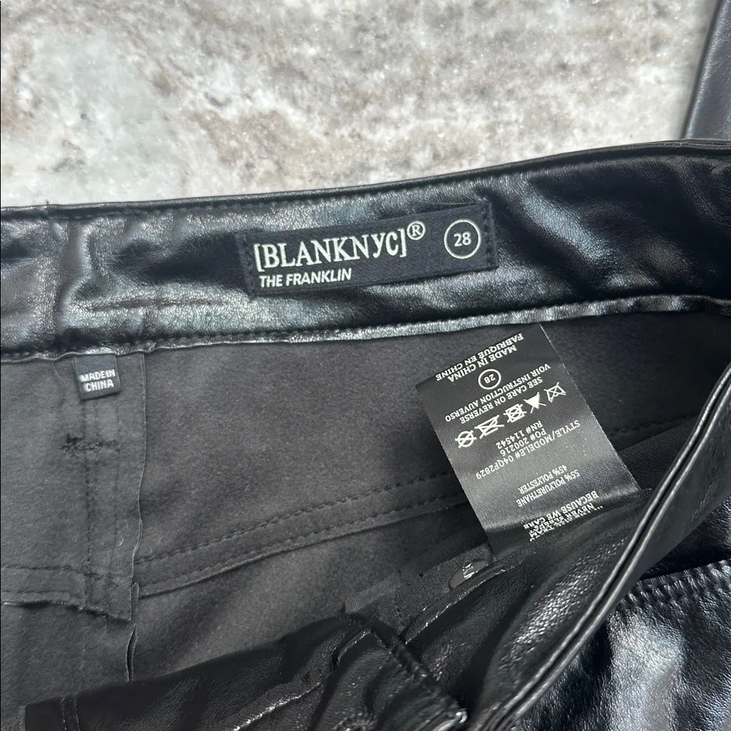 NWT BLANKNYC The Franklin Ribcage Wide Leg Faux Leather Pants‎ Black Size 28 - Image 5