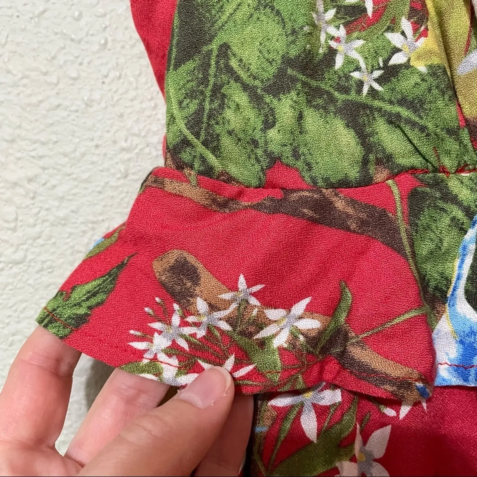 Everly Red Floral Ruffled Mini Dress Womens S Summer Sundress Girly Tropical - Image 5