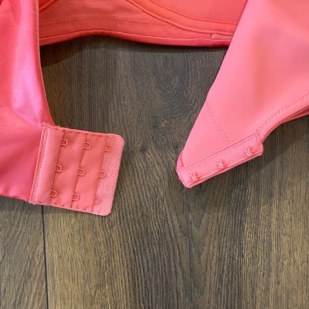 Cacique  No-Wire Lightly Lined Full-Coverage Bra 46B Coral (NWT) - Image 6