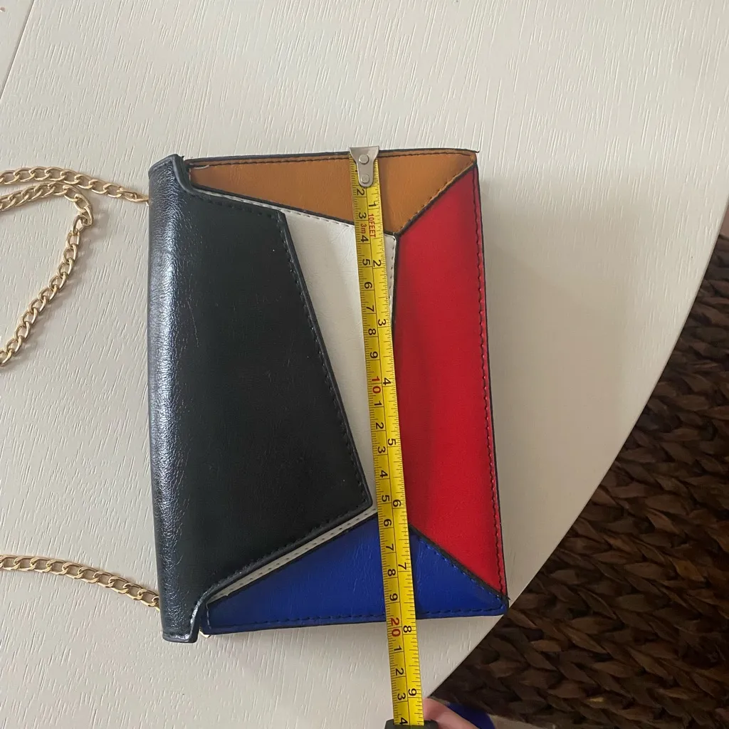 ASOS NWOT Multi color geometric purse with gold chain - Image 9