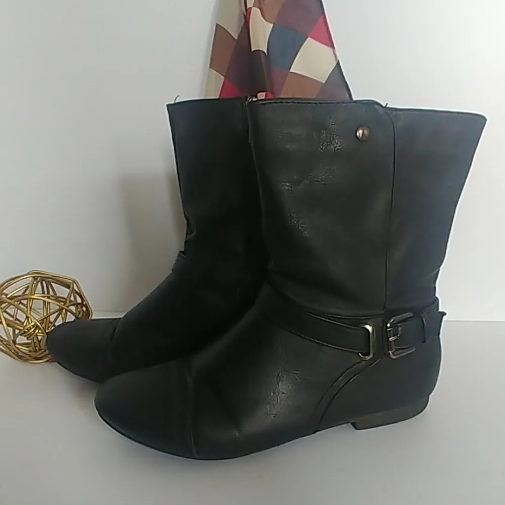 DBDK Black Ankle Booties Boots Size 8.5 - Image 3