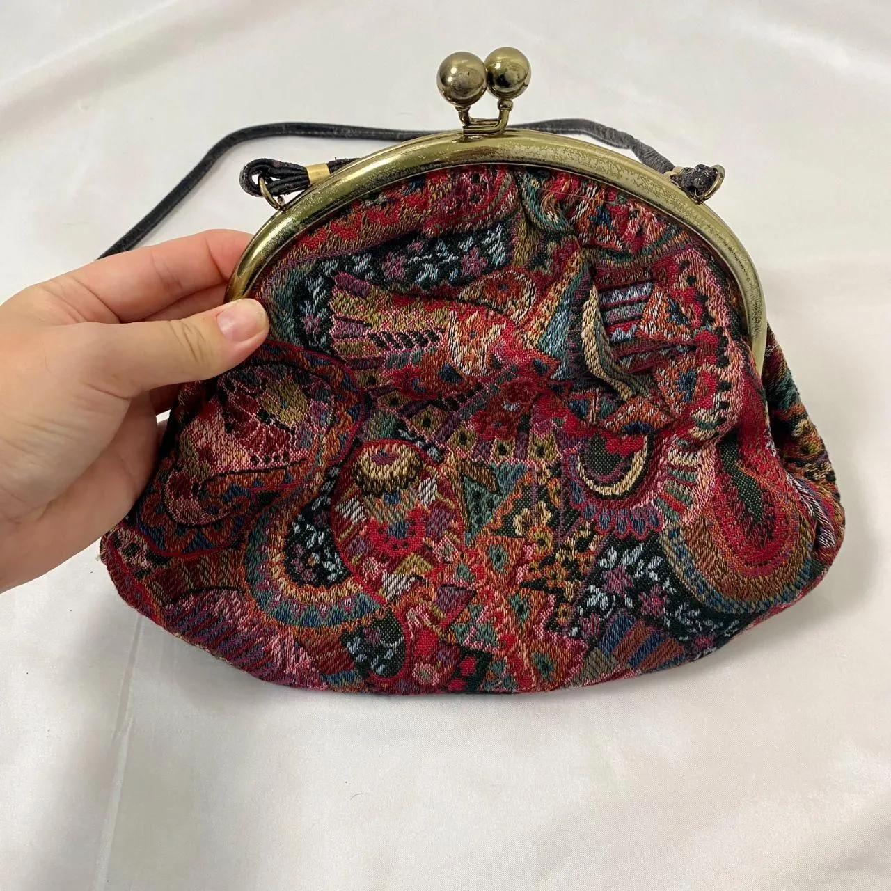 Vintage 70s Burgundy Purple Multi Fabric Tapestry Paisley Kiss Lock Bag Red - Image 4