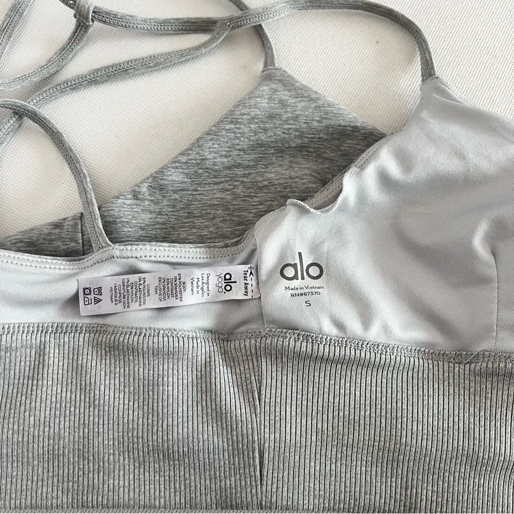 Alo Yoga Alosoft Lush Bra Sz Small Heathered Gray Strappy back Detail Long Line - Image 10