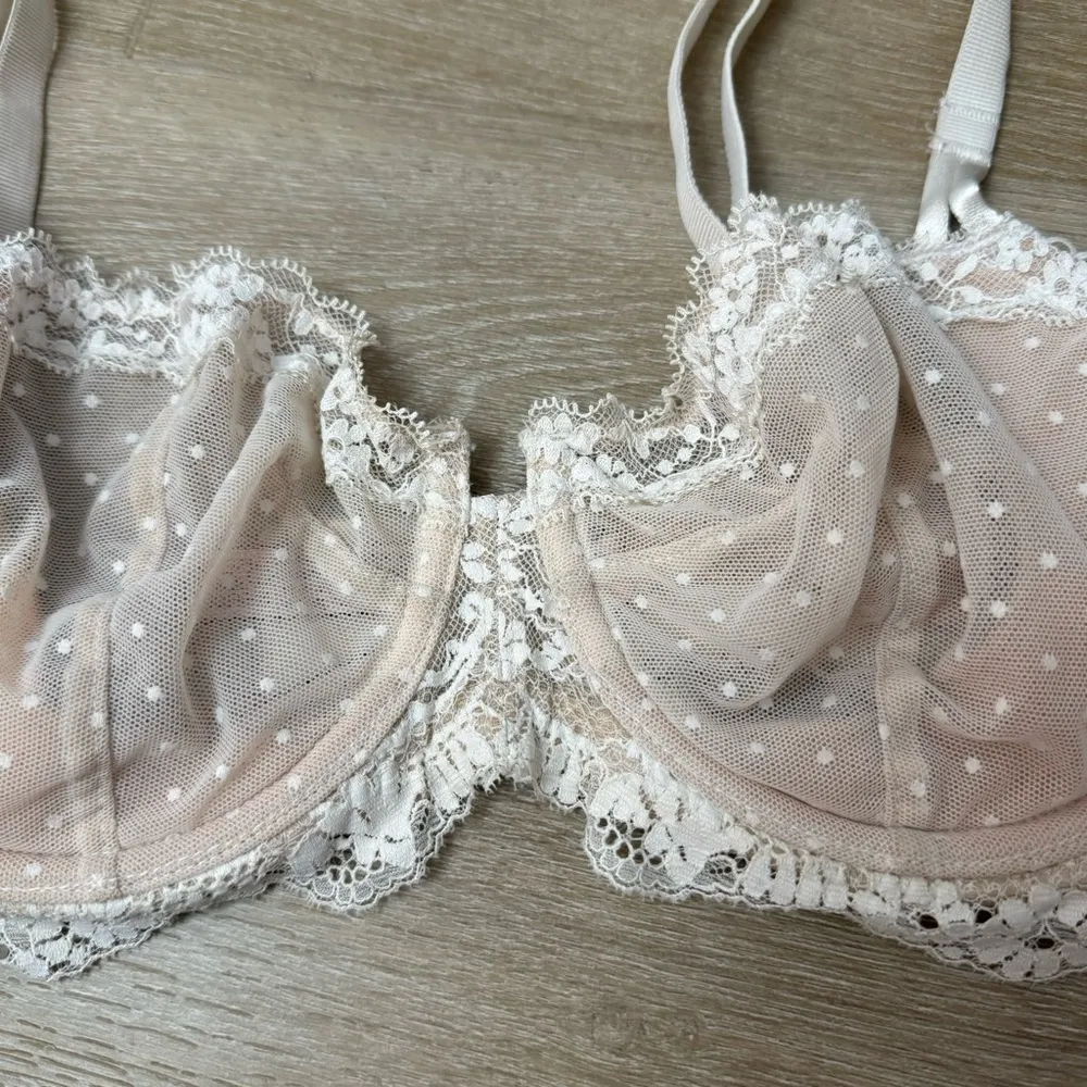 Victorias Secret Beige Dream Angels Push Up Unlined Underwire Bra - Image 3