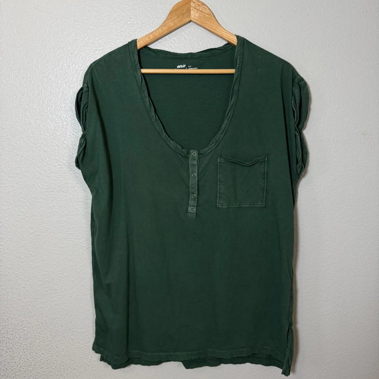 Aerie Women's Green Short Sleeve Henley Pocket T Shirt Size S - Image 2