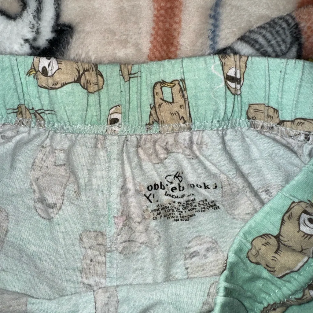 Sloth sleep shorts xl Green - Image 2