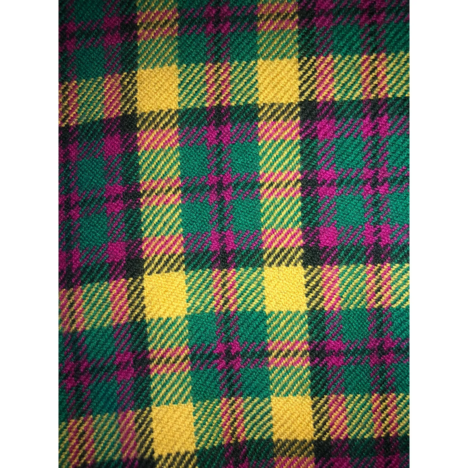Plaid Wool Skirt Size XS Pencil Vintage Schoolgirl Twee Preppy Green Red Gold - Image 2