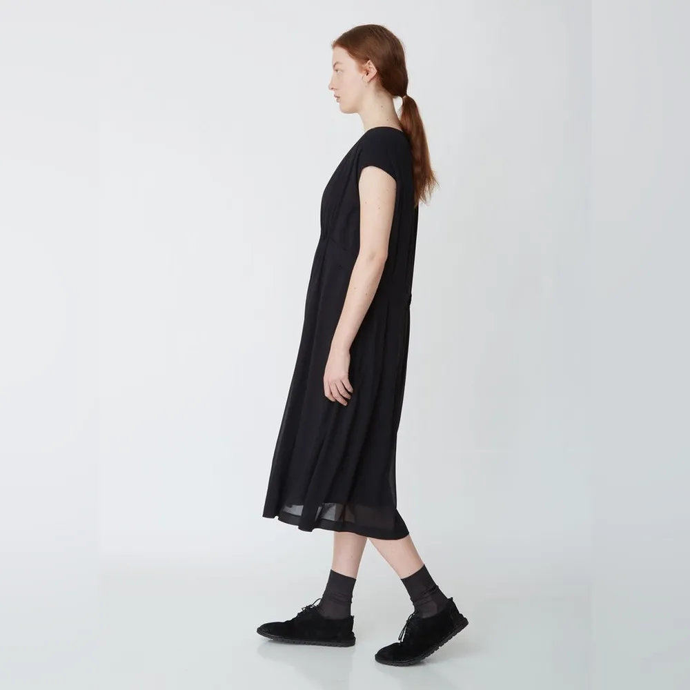 PAS DE CALAIS Pleated Crepe Dress Designer Quite Luxury minimalist Japanese 34/4 Black - Image 2