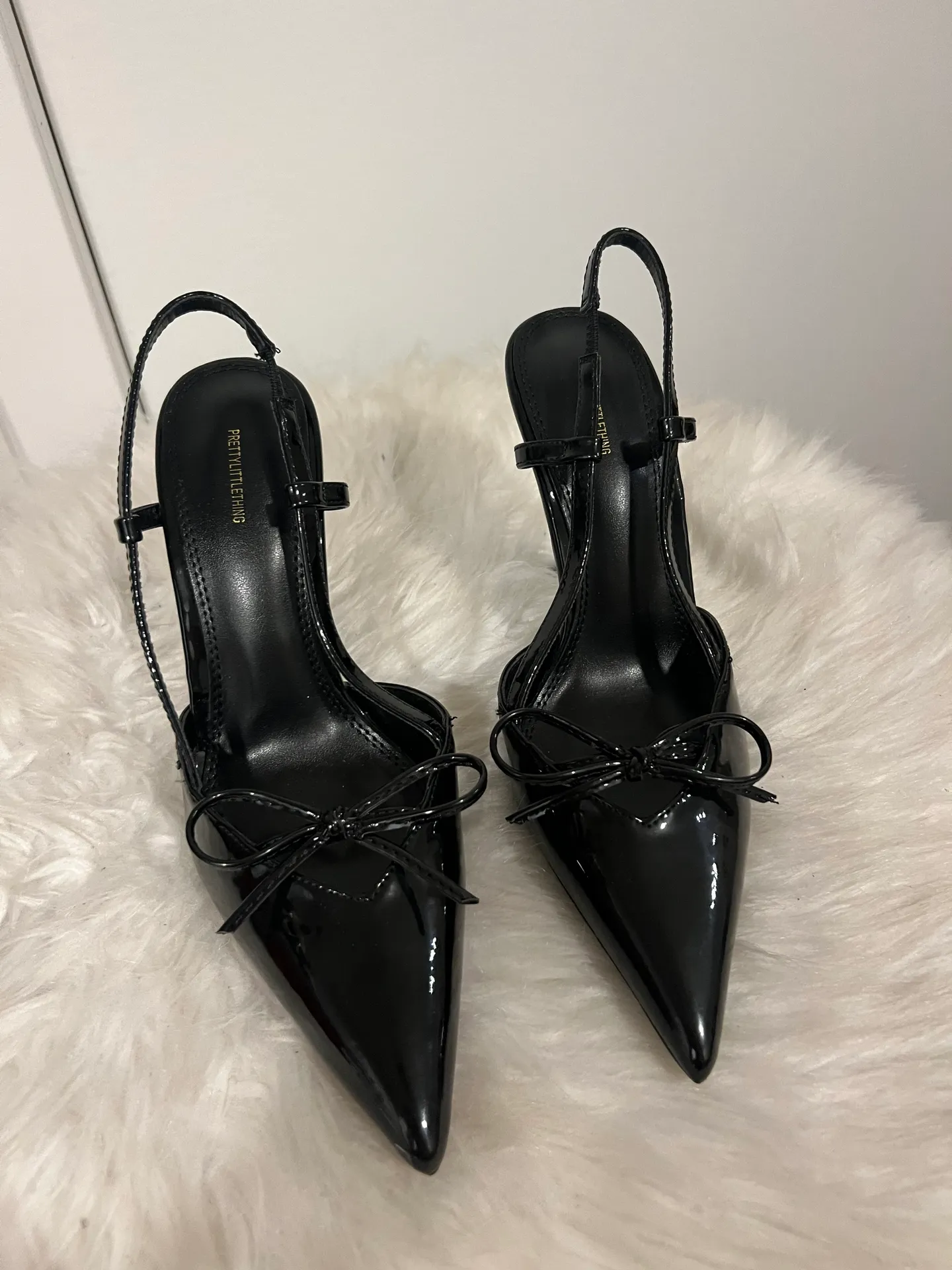 Pretty Little Thing Black Bow Heels - Image 2