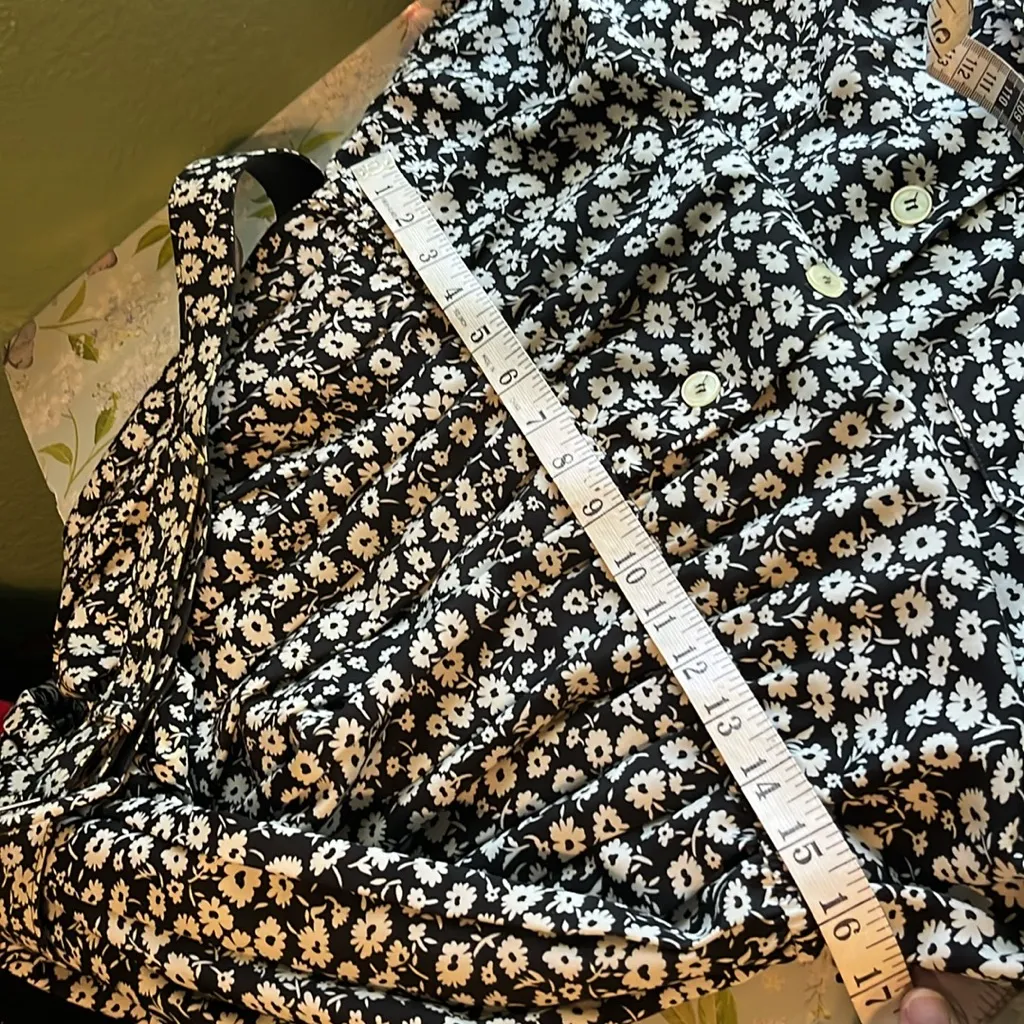 Vintage Leslie Fay Belted Shirt Dress Floral Black and White Button - Image 10