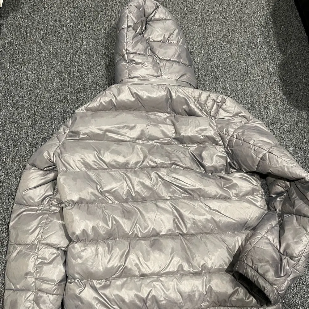 Gray Guess womens jacket size large - Image 3