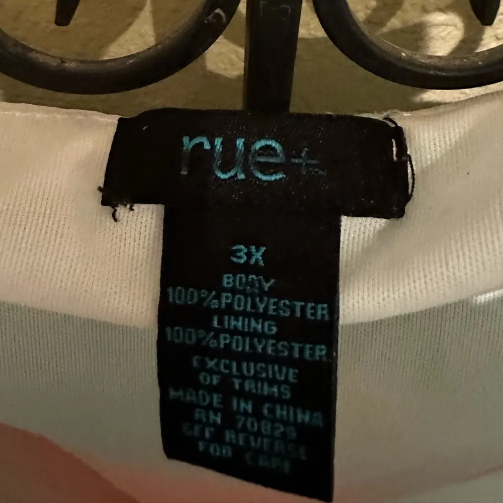 Rue 21 white chevron dress - Image 2