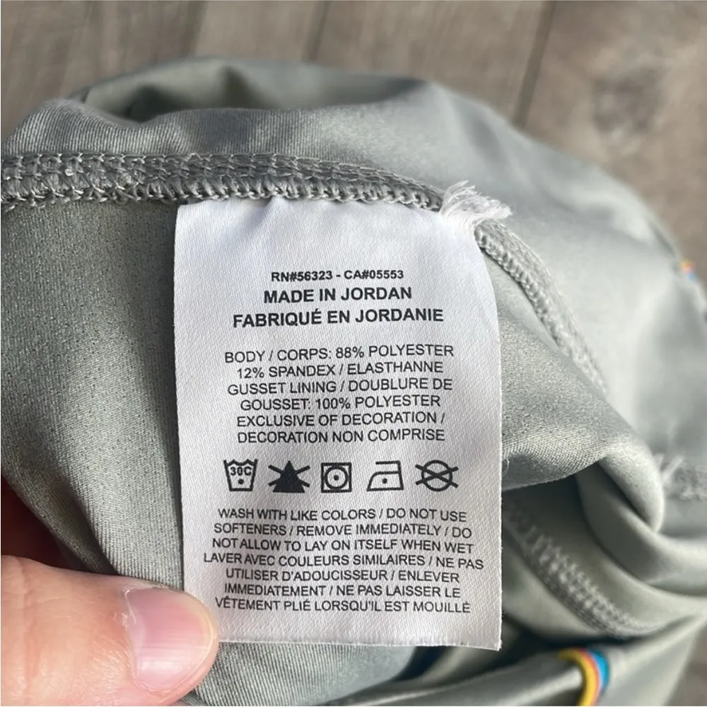 Nike Yoga Dri-Fit Size Small Grey 7/8 Training High-Rise Leggings. - Image 6